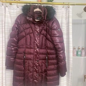 Gorgeous Guess Puffer Jacket Large